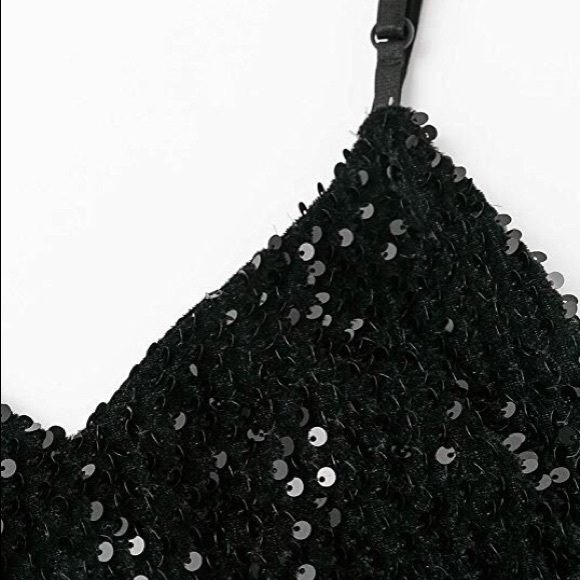 Black Sequin Gown With Slit - Picture 4 of 6